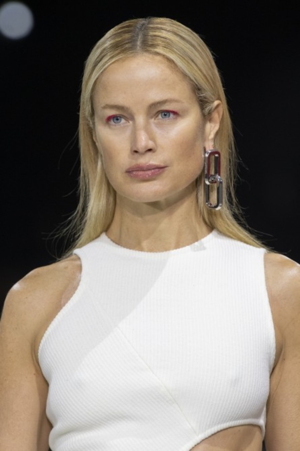 مجموعة Off White لموسم خريف وشتاء 2020-2021