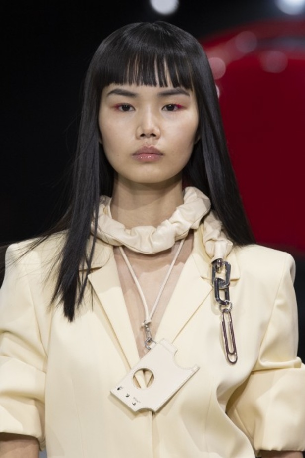 مجموعة Off White لموسم خريف وشتاء 2020-2021