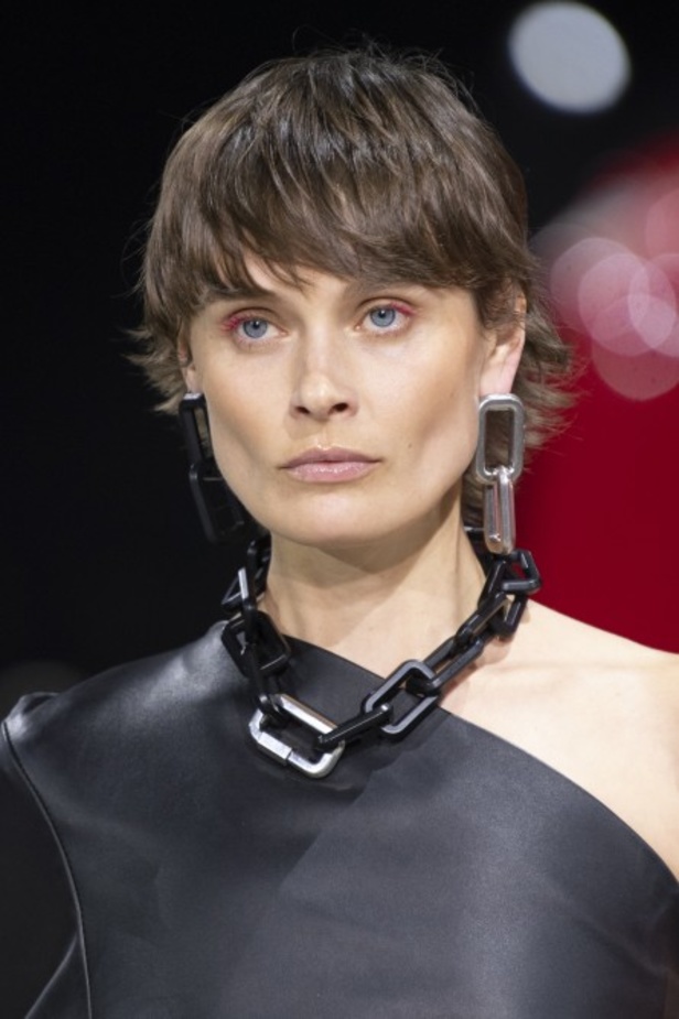 مجموعة Off White لموسم خريف وشتاء 2020-2021