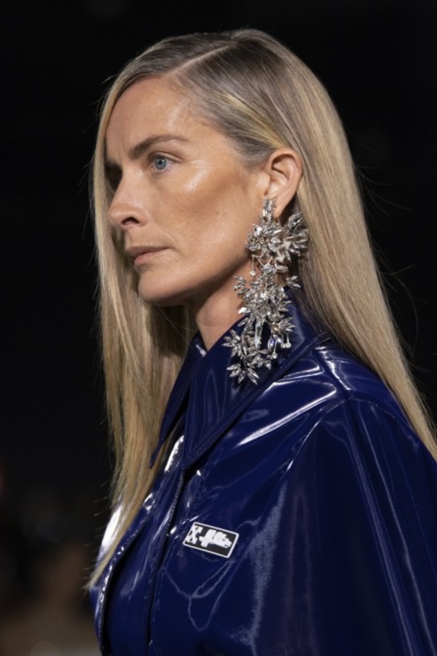 مجموعة Off White لموسم خريف وشتاء 2020-2021