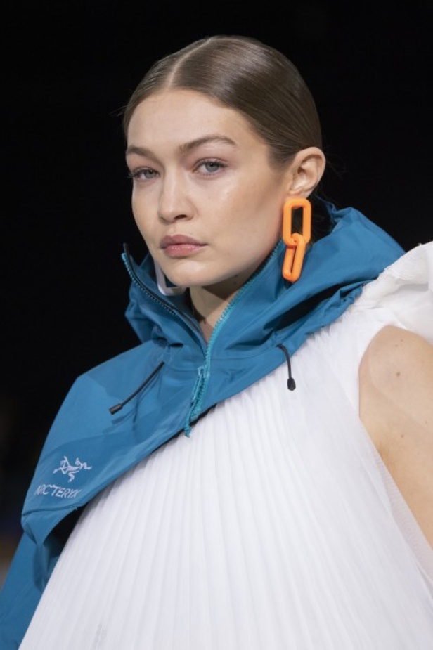 مجموعة Off White لموسم خريف وشتاء 2020-2021