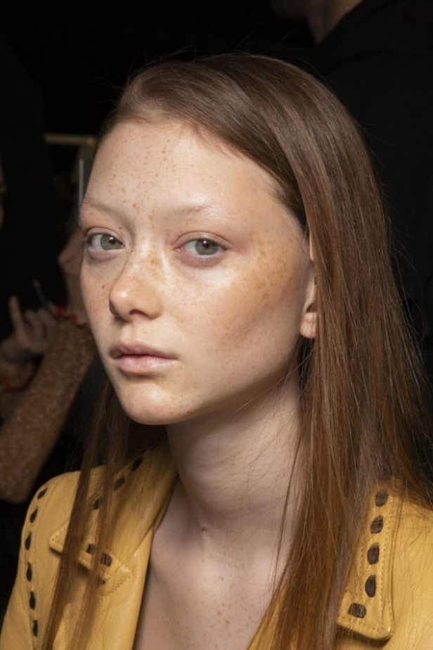 مجموعة Off White لموسم خريف وشتاء 2020-2021