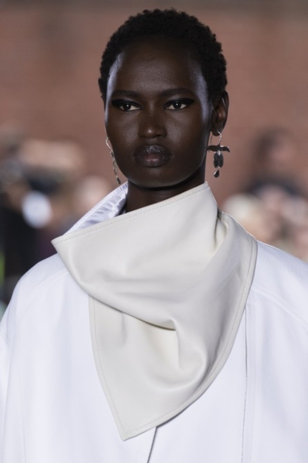 مجموعة Phillip Lim لربيع 2020