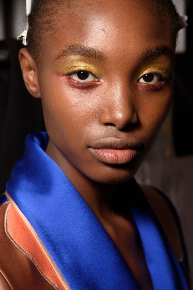 عرض ازياء بيتر بيلوتو لموسم خريف وشتاء 2018