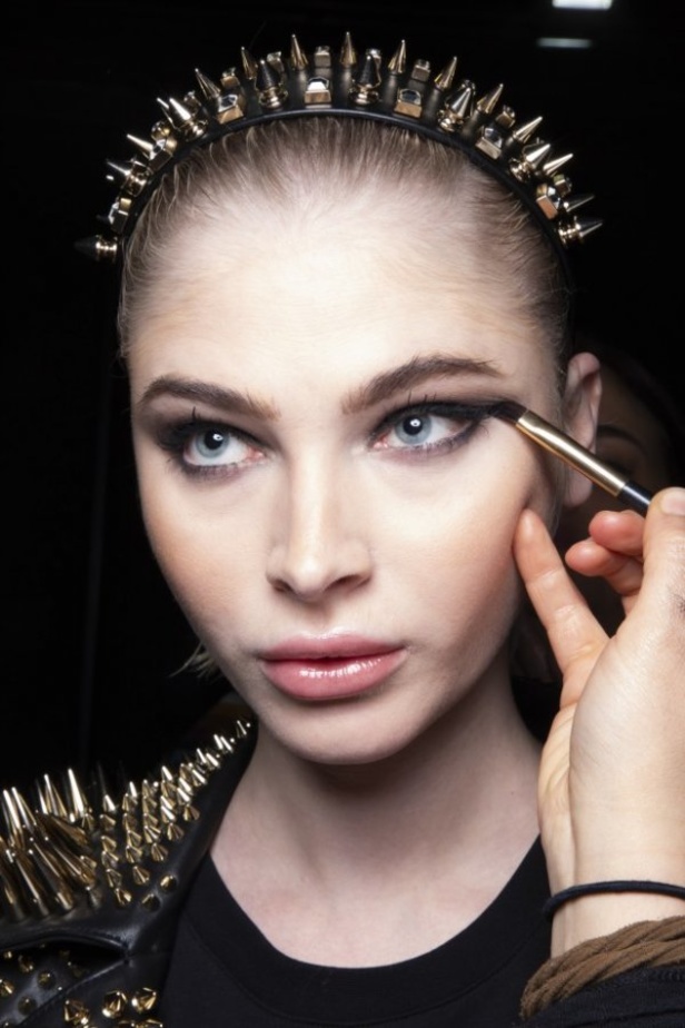 مجموعة الالبسة الجاهزة لـ PHILIPP PLEIN خريف وشتاء 2020-2021