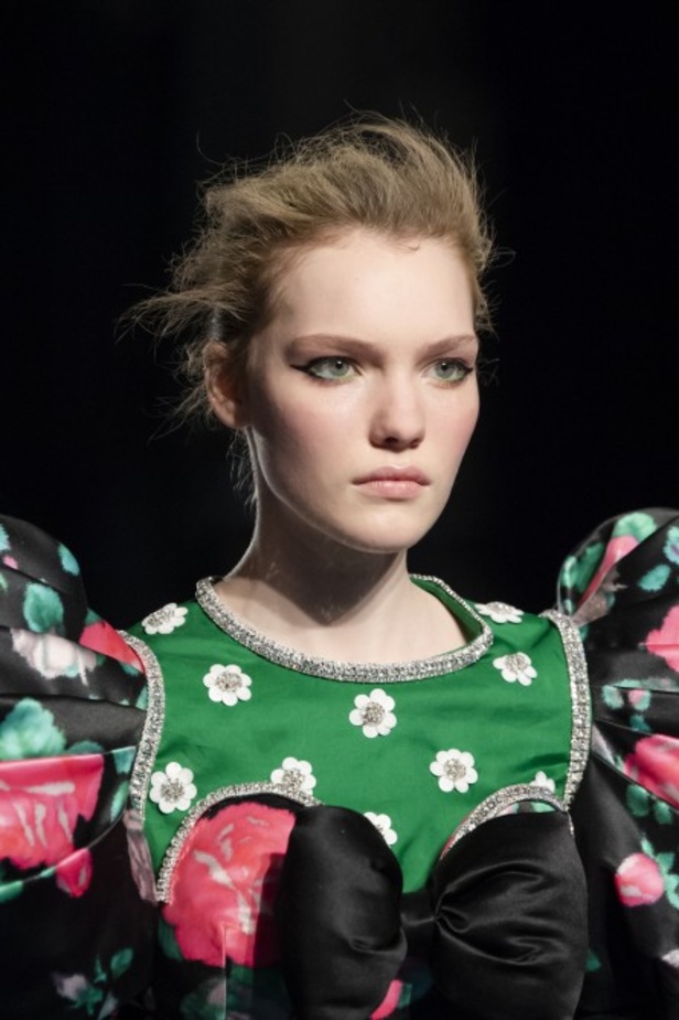 عرض أزياء Richard Quinn لخريف وشتاء 2020-2021