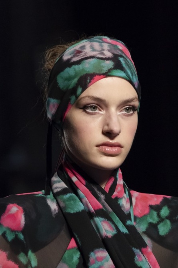 عرض أزياء Richard Quinn لخريف وشتاء 2020-2021