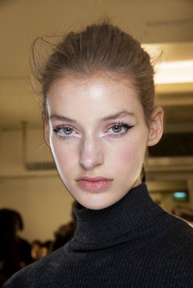 عرض أزياء Richard Quinn لخريف وشتاء 2020-2021