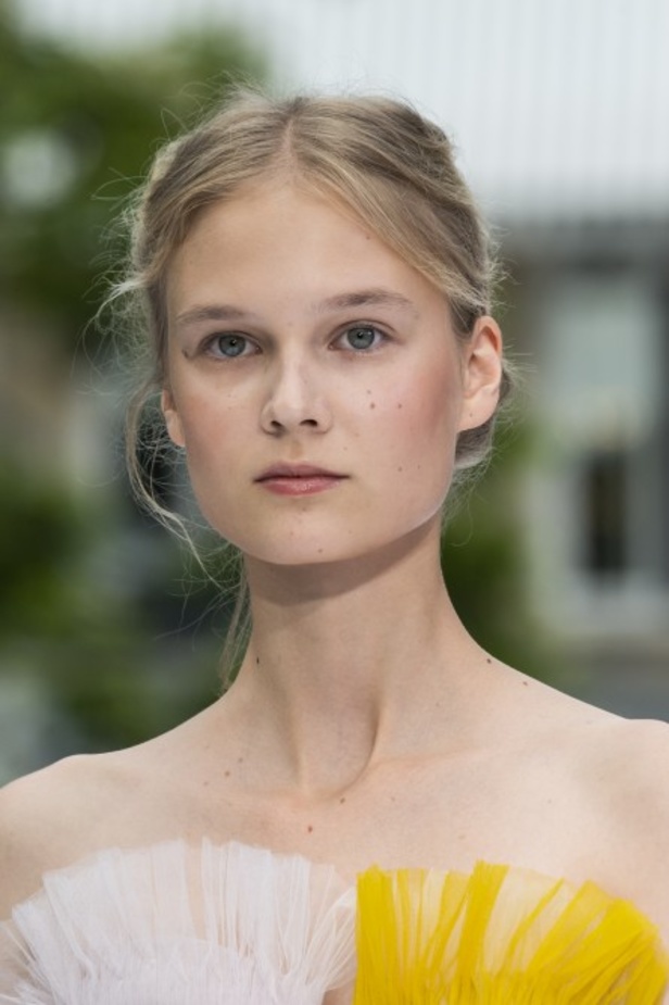 مجموعة رالف أند روسو للهوت كوتور لشتاء 2019