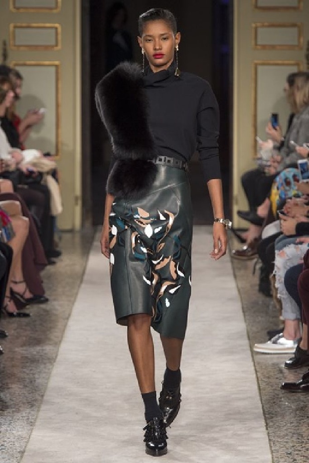 مجموعةTod’s عنوان للأنوثة والأناقة معاً