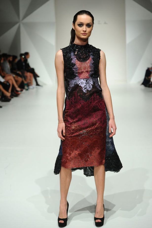 أناقة ورقي في مجموعة Hussein Bazaza 