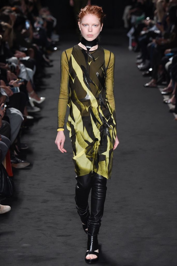 مجموعة Ann Demeulemeester لربيع و صيف 2016