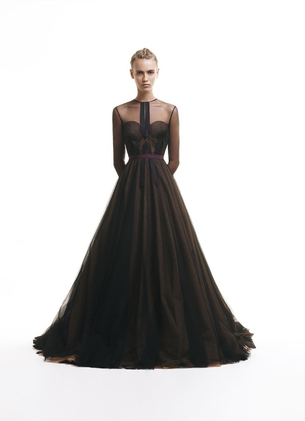 الذهب الأسود يغمُر مجموعة Ziad Ghanem 