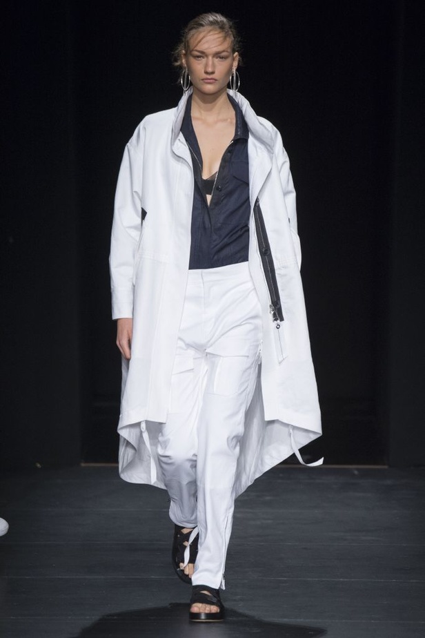 أناقة رياضية وعصرية في عرض Rag & Bone