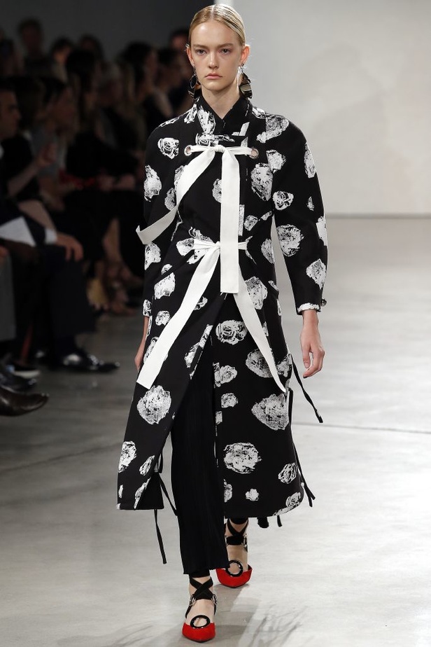 مجموعة Proenza Schouler لربيع و صيف 2016