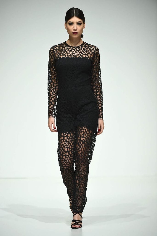 مجموعة ديمة عيّاد تُجسّد البساطة الفاخرة 