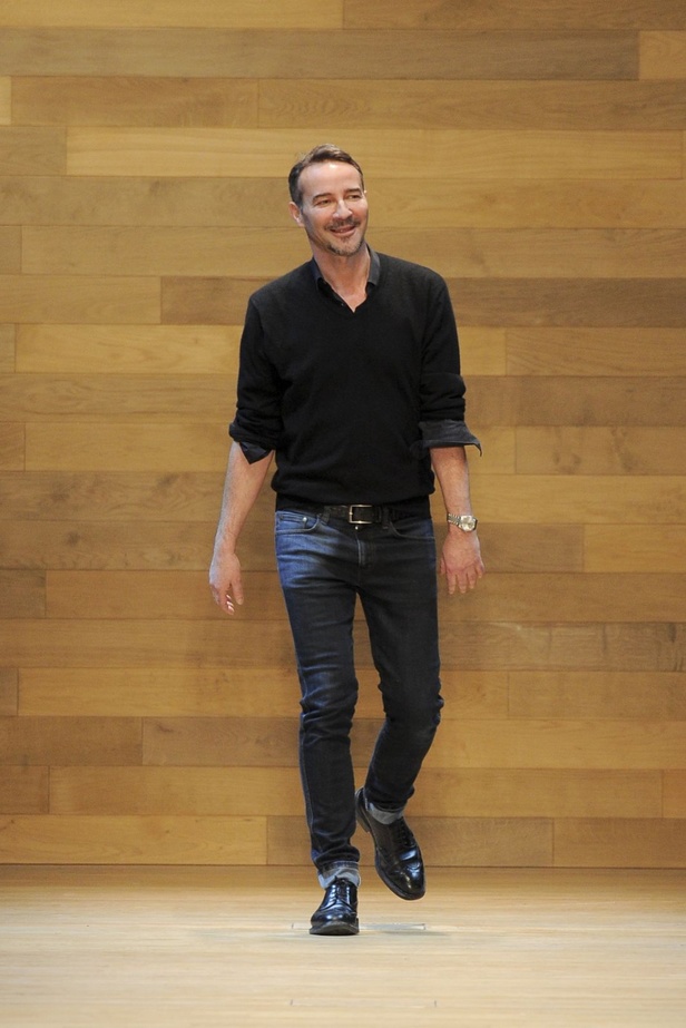 Guy Laroche قصات عسكرية بأسلوب أنثوي