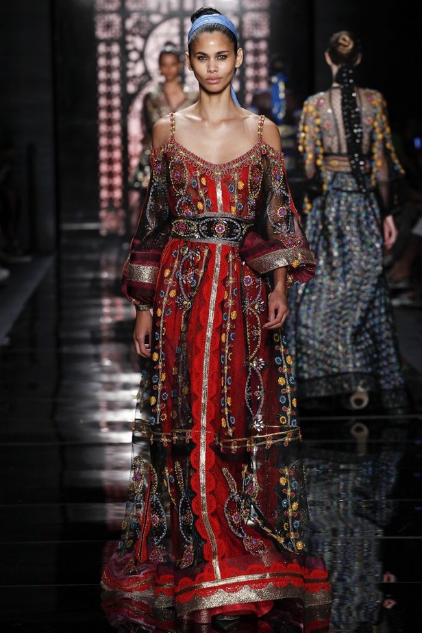 Reem Acra تُهدي مجموعتها إلى لبنان! 