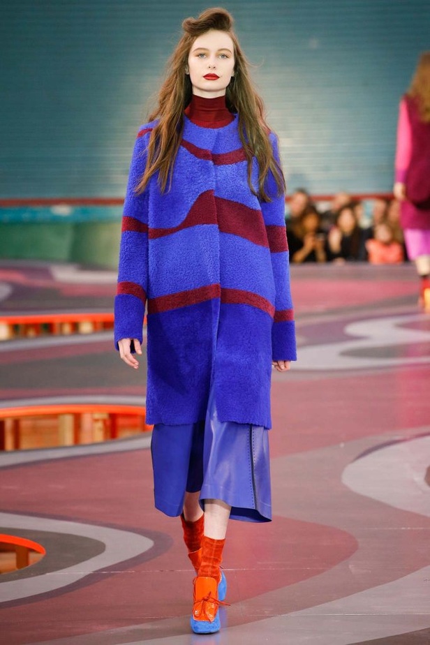 Roksanda Llincic......قوّة بالألوان واحتشام بأناقة 