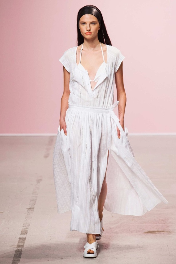 عرض أزياء PASCAL MILLET