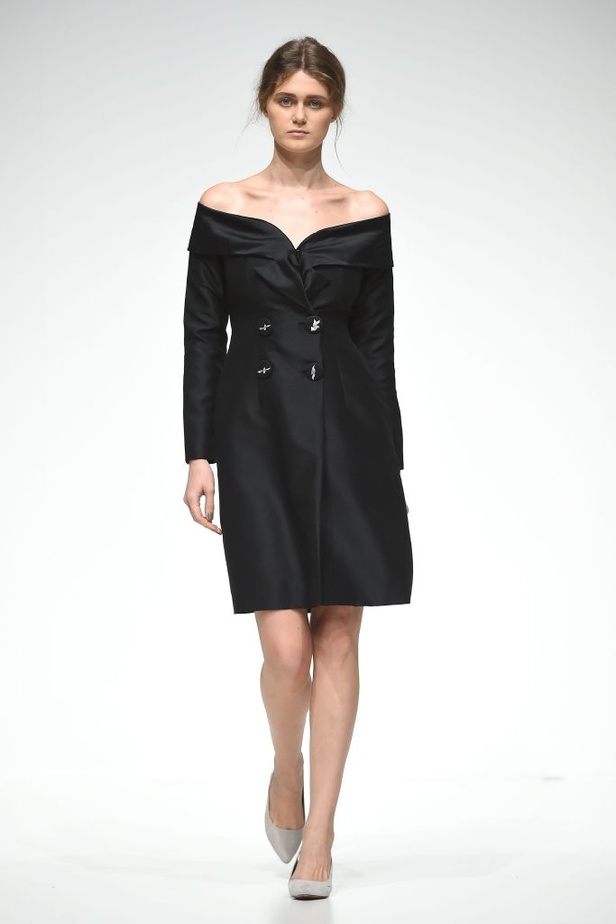 تصاميم فاخرة جمعت الأناقة والحداثة في عرض Hashe