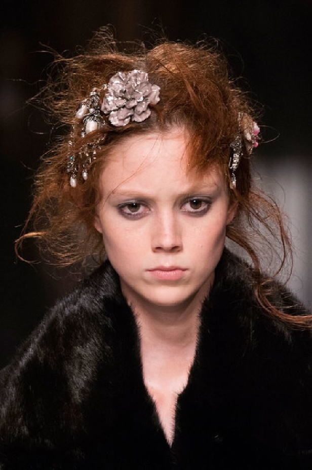 مجموعة الكسندر ماكوين لخريف وشتاء 2016