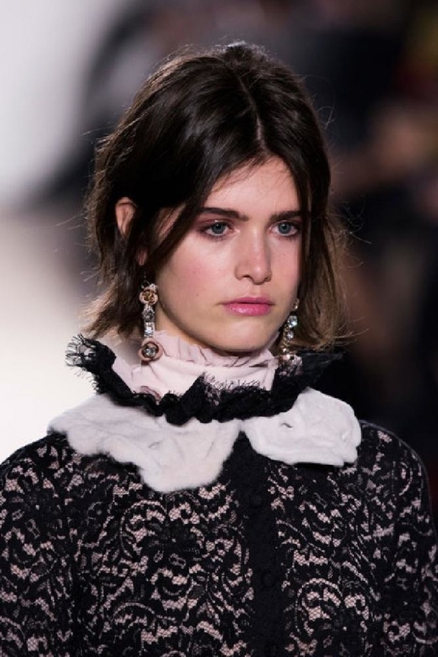 عرض بلوغيرل لخريف وشتاء 2016-2017