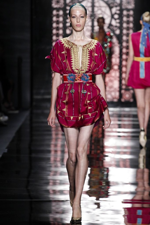 Reem Acra تُهدي مجموعتها إلى لبنان! 