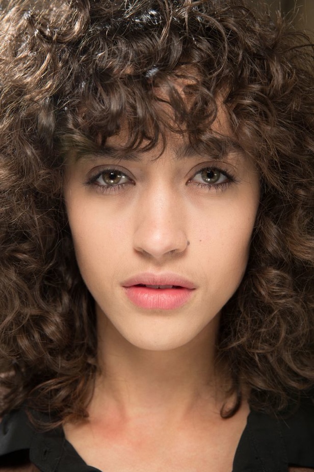 عرض Altuzarra للألبسة الجاهزة خريف شتاء 2016