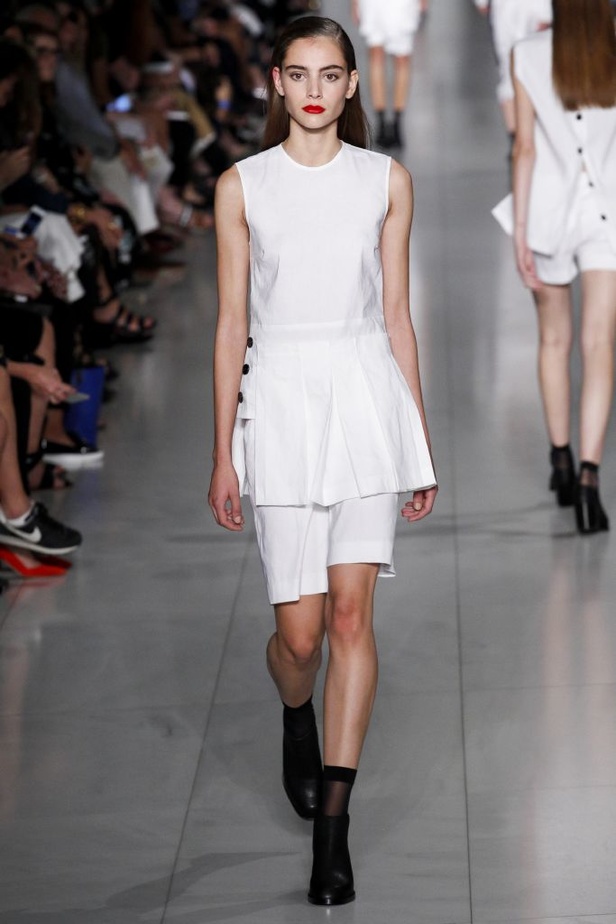 مجموعة DKNY لربيع و صيف 2016