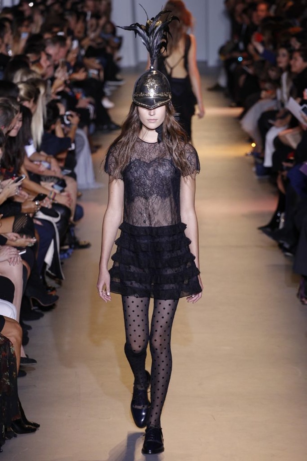 مجموعة John Galliano لربيع و صيف 2016