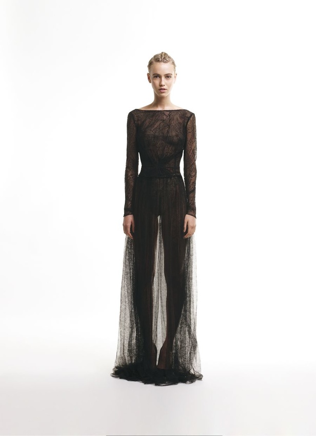 الذهب الأسود يغمُر مجموعة Ziad Ghanem 