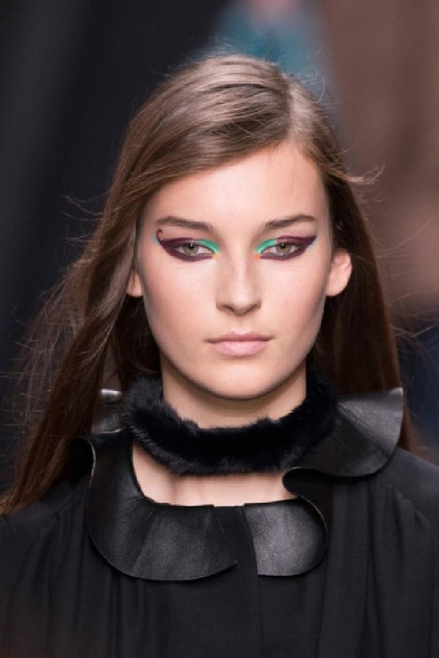 عرض أزياء فندي لخريف وشتاء ٢٠١٦ و ٢٠١٧