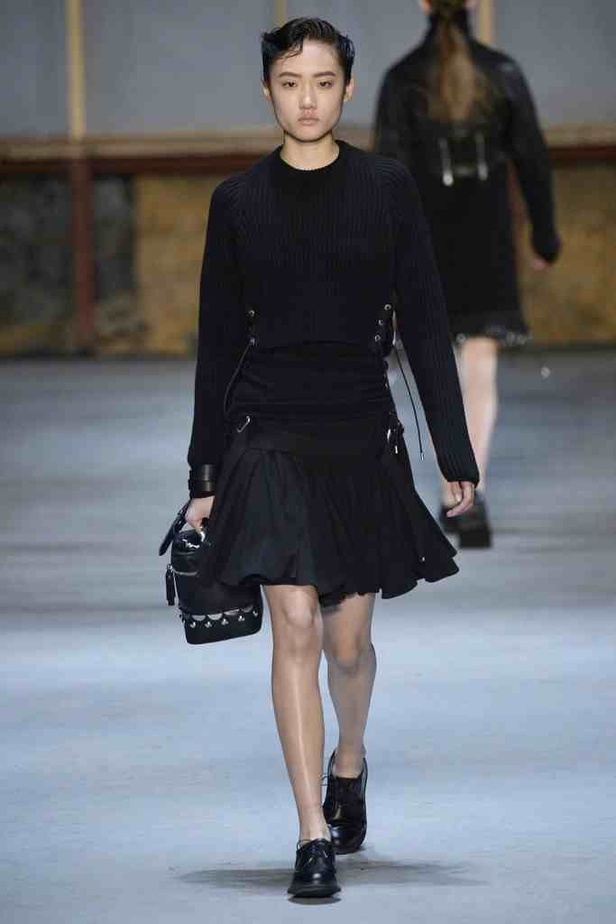 الأسود يطير بك مع خريف Diesel Black Gold