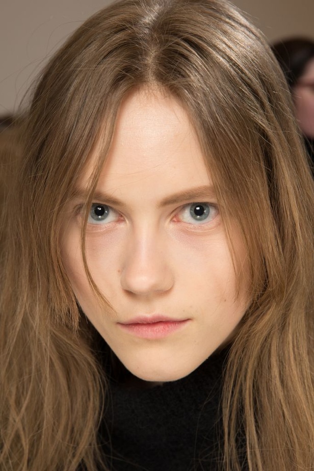 عرض Altuzarra للألبسة الجاهزة خريف شتاء 2016