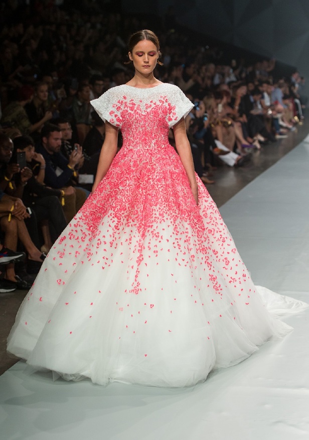 مجموعة Michael Cinco