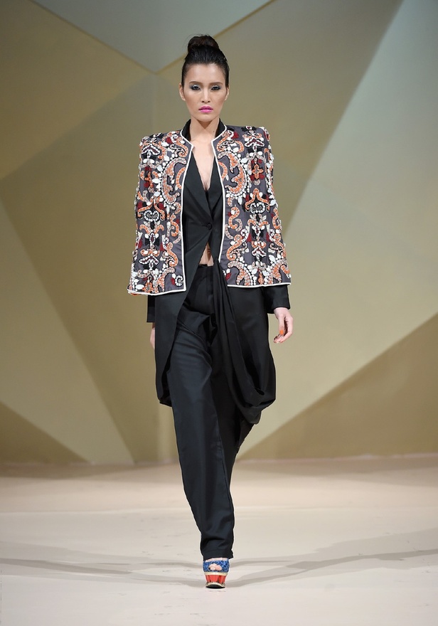 مجموعة Tahir Sultan