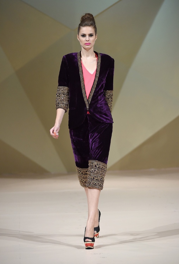 مجموعة Tahir Sultan