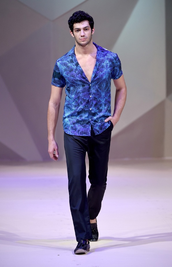 مجموعة Tahir Sultan