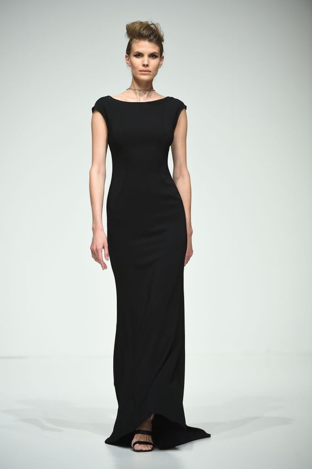 البساطة الراقية العنوان الأبرز "عائشة رمضان"