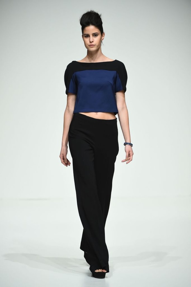 البساطة الراقية العنوان الأبرز "عائشة رمضان"