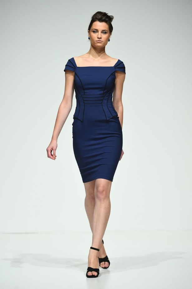 البساطة الراقية العنوان الأبرز "عائشة رمضان"