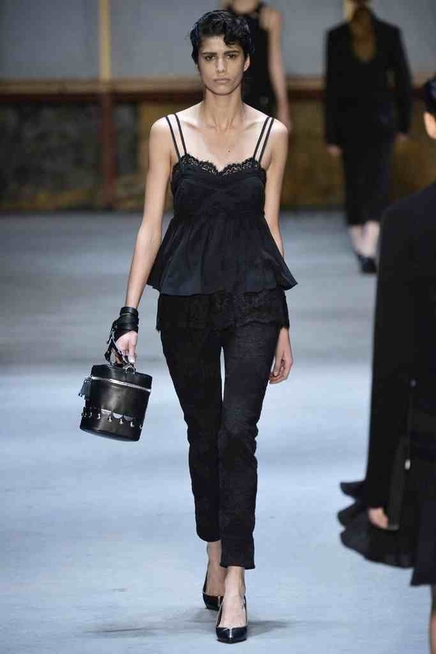 الأسود يطير بك مع خريف Diesel Black Gold