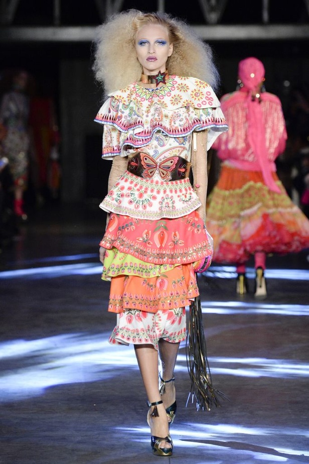 مجموعة  Manish Arora لربيع و صيف 2016