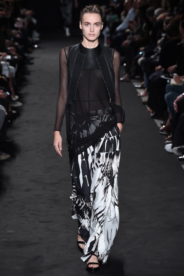 مجموعة Ann Demeulemeester لربيع و صيف 2016