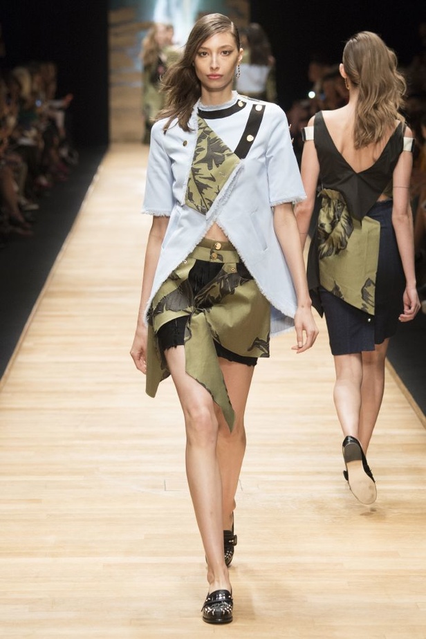 مجموعة Guy Laroche لربيع و صيف 2016