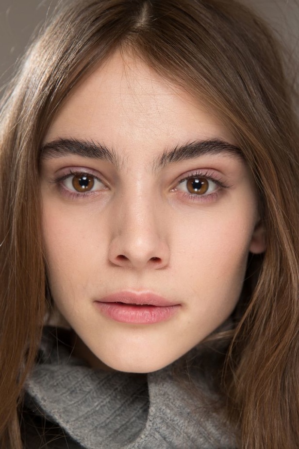 عرض Altuzarra للألبسة الجاهزة خريف شتاء 2016