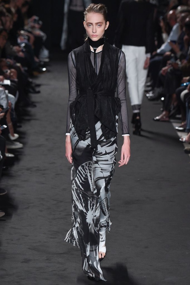 مجموعة Ann Demeulemeester لربيع و صيف 2016