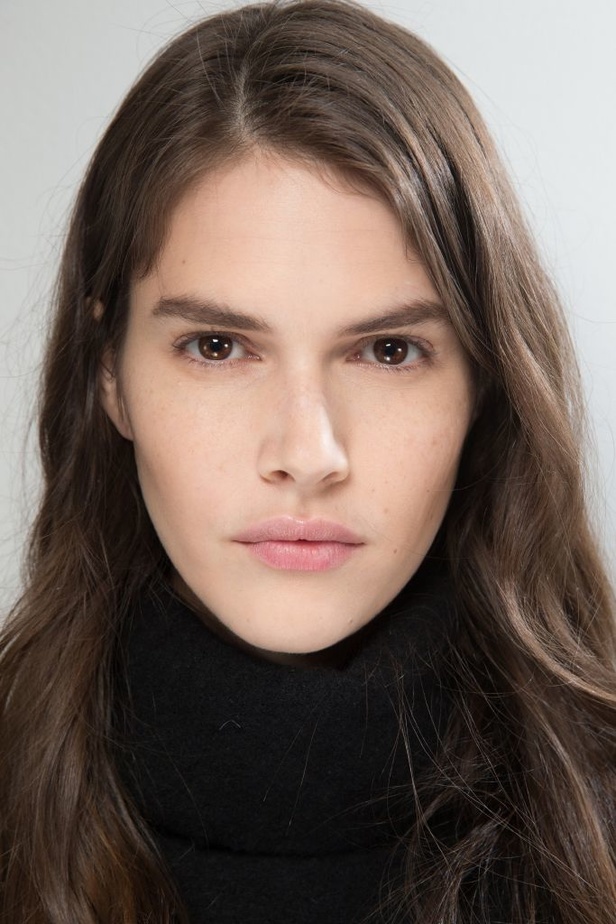 عرض Altuzarra للألبسة الجاهزة خريف شتاء 2016