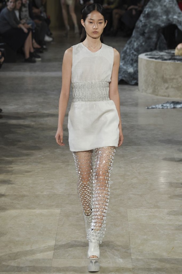 مجموعة Iris Van Herpen لربيع و صيف 2016